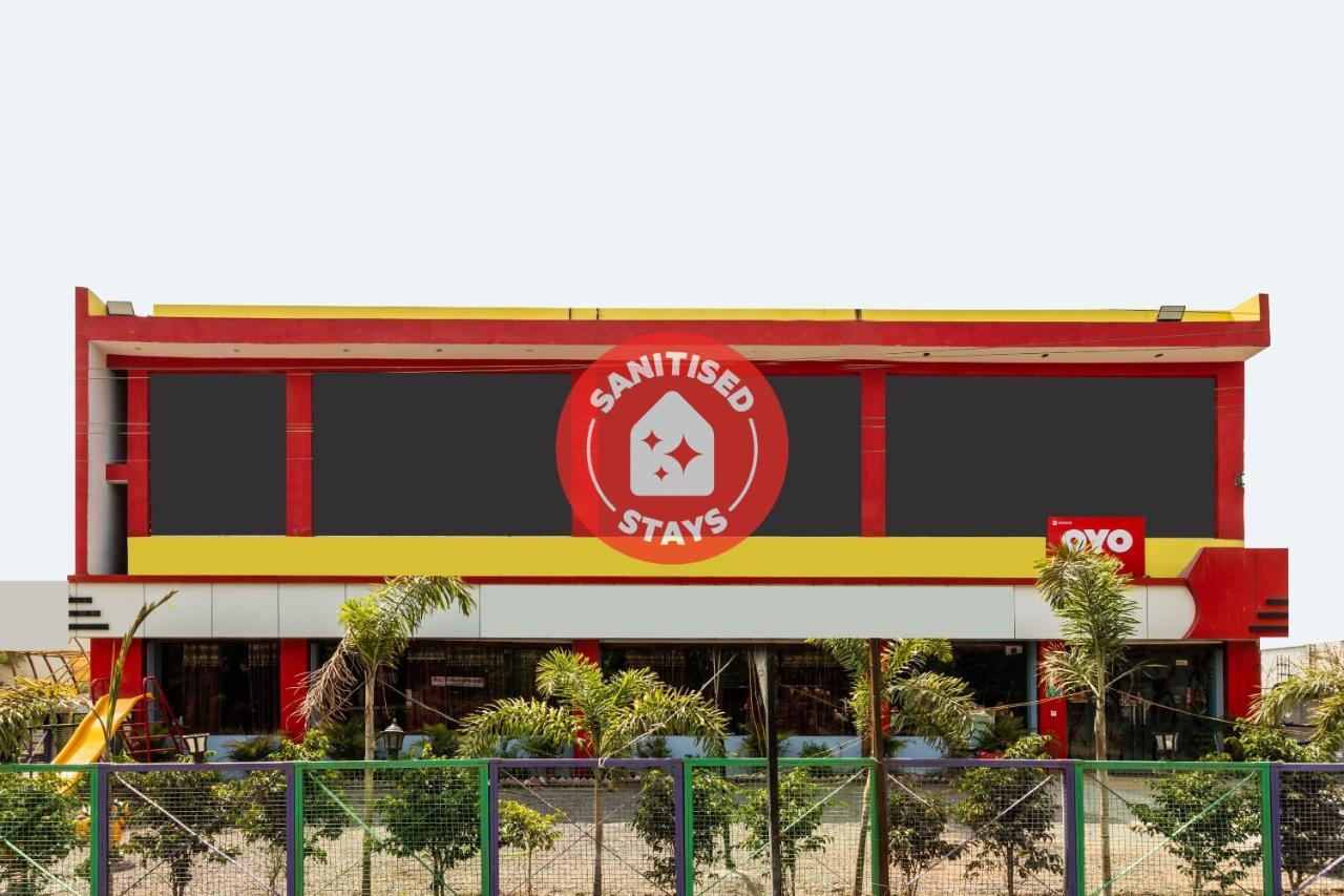 Oyo 35845 U-Turn Hotel Harsola Ngoại thất bức ảnh
